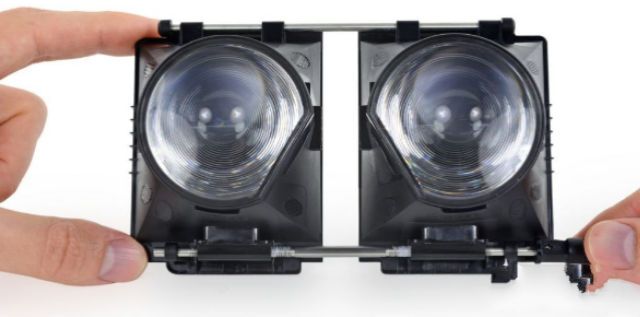 VR眼镜瞳孔间距调节电机_VR眼镜自动调焦电机解决方案-万至达电机